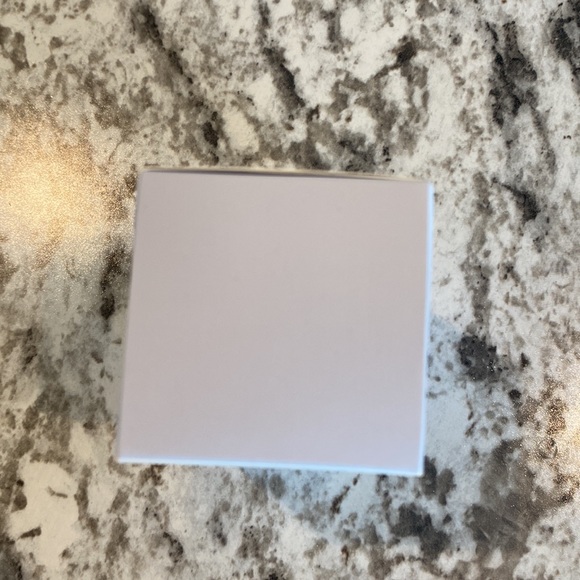 Herbivore Bakuchiol Retinol Alternative Smoothing Serum - Picture 6 of 7